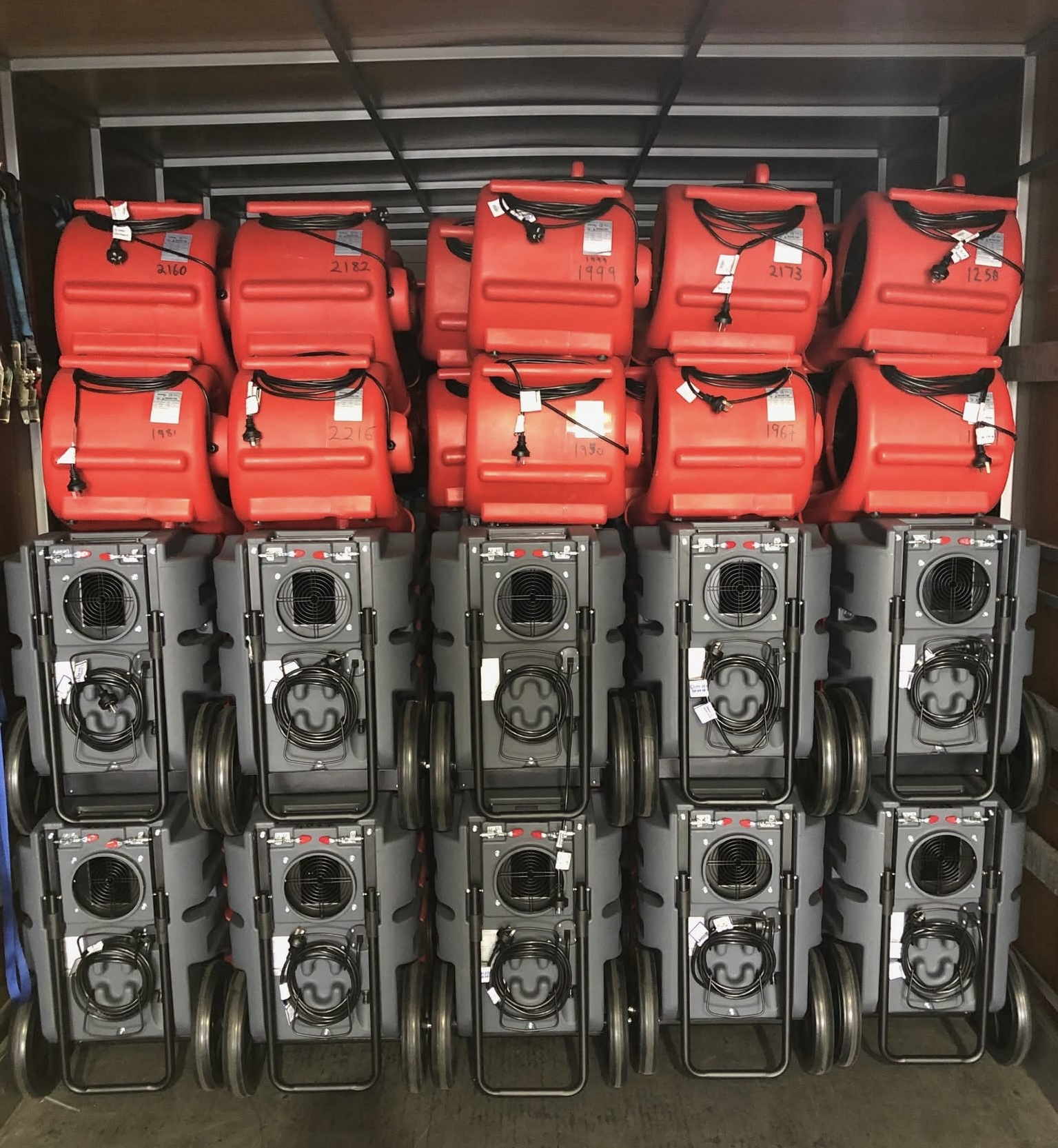 Emergency drying equipment delivered within hours!